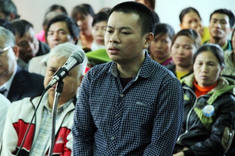 Nước mắt vợ bị cáo Đặng Văn Hiến: Công ty Long Sơn đẩy gia đình vào đường cùng