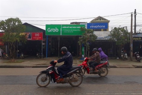 Lãnh đạo tỉnh Thừa Thiên - Huế 'truy' Sở GTVT: Biết Grab hoạt động 'chui', tại sao không dẹp?