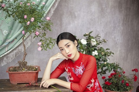 Hoa hậu Đỗ Mỹ Linh gợi ý cách chọn áo dài cách tân ngày Tết