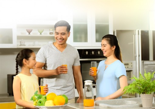 Sun Life Việt Nam ra mắt sản phẩm 'SUN - Trọn Vẹn Ước Mơ'