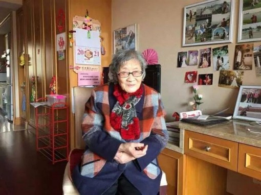 Cụ bà 88 tuổi bán nhà để du lịch vòng quanh thế giới