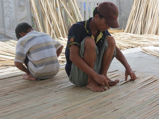 Doc dao nghe 'lam choi an thiet' o lang tai dinh cu sau 20 nam