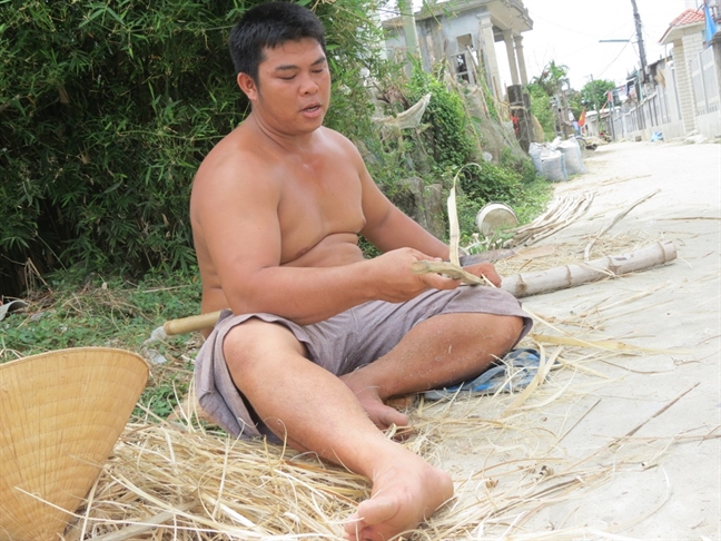 Doc dao nghe 'lam choi an thiet' o lang tai dinh cu sau 20 nam