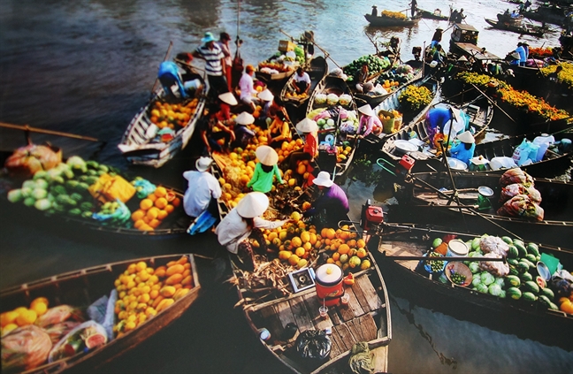 Mot vong cho noi xu nguoi