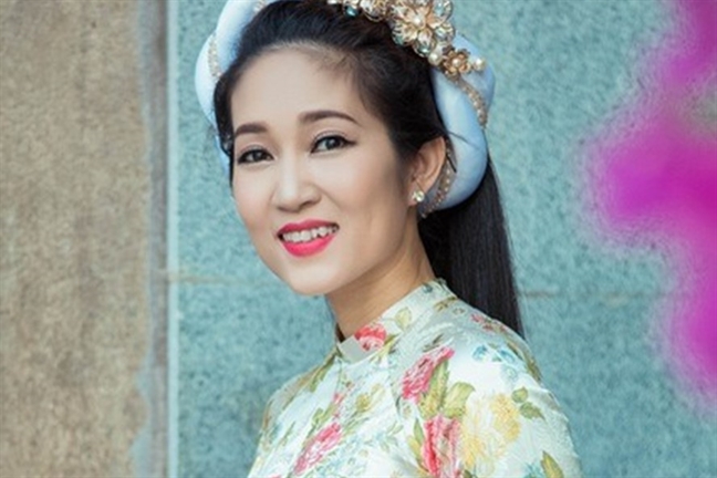 NSUT Thanh Thuy: 'Se thuc hien viec quan san pham van hoa tren mang'