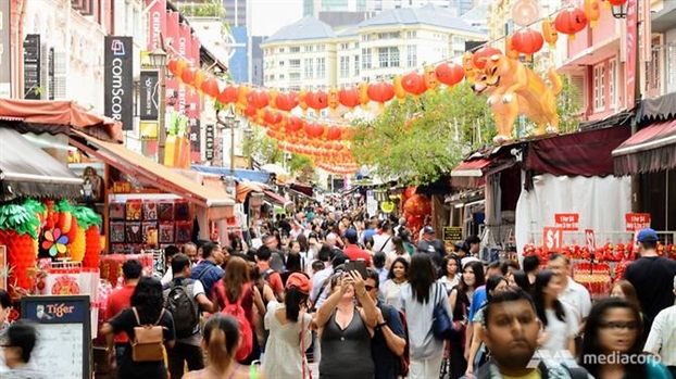 Nhung ‘not tram’ giua ngay vui cua nguoi cao tuoi khi tet can ke