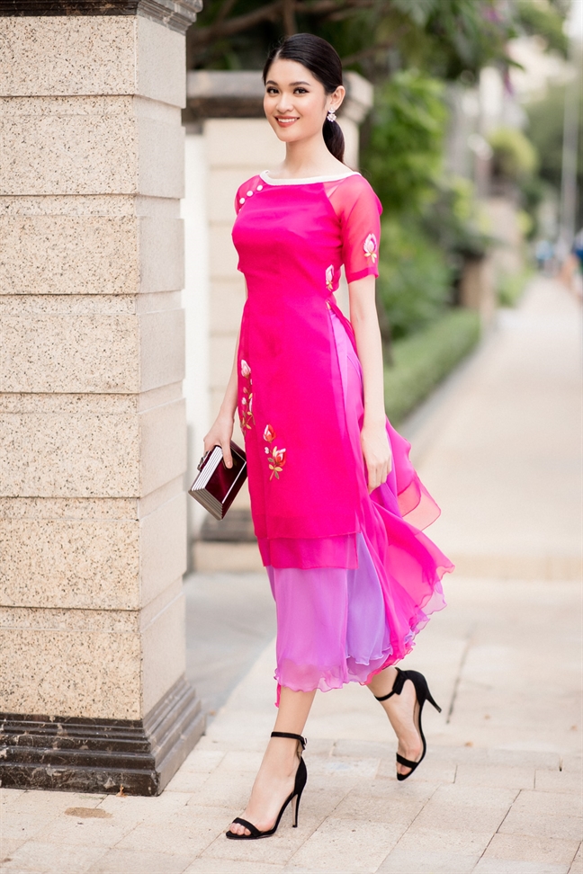 6 cong thuc du xuan voi ao dai cach tan ruc ro sac mau