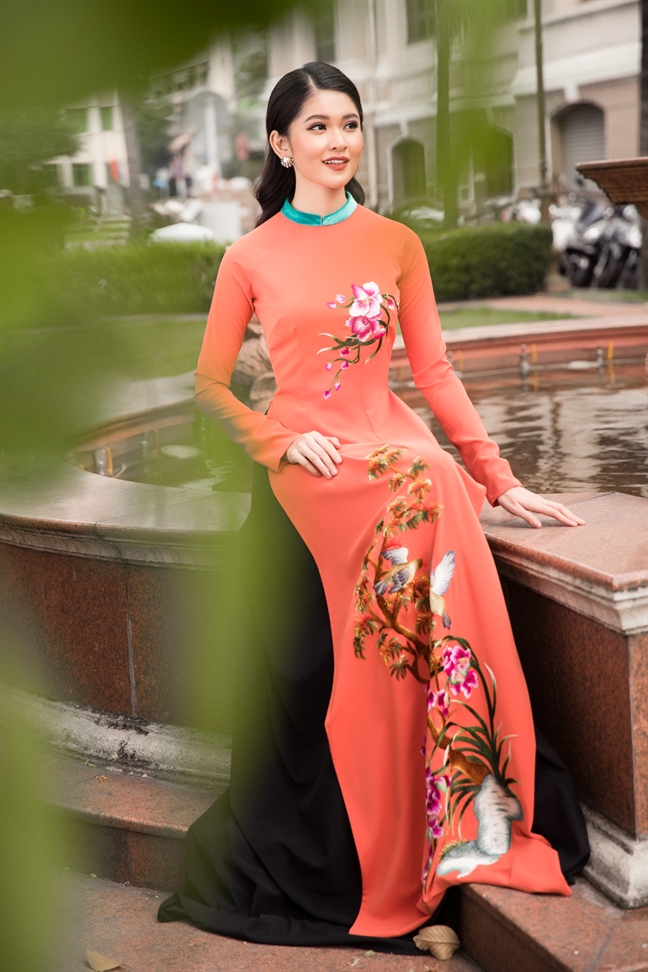 6 cong thuc du xuan voi ao dai cach tan ruc ro sac mau