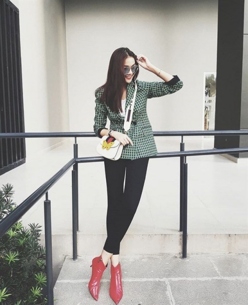 Sao Việt với loạt hàng hiệu đầu năm mới