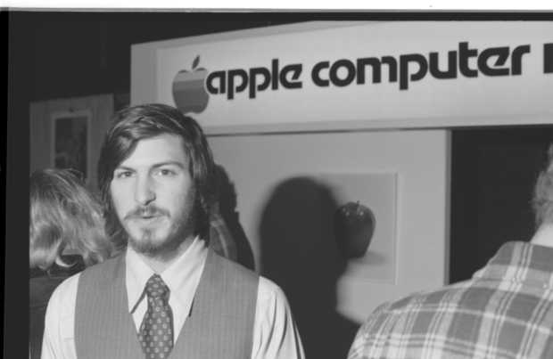 1,14 ty dong cho don xin viec cua Steve Jobs truoc khi thanh lap Apple