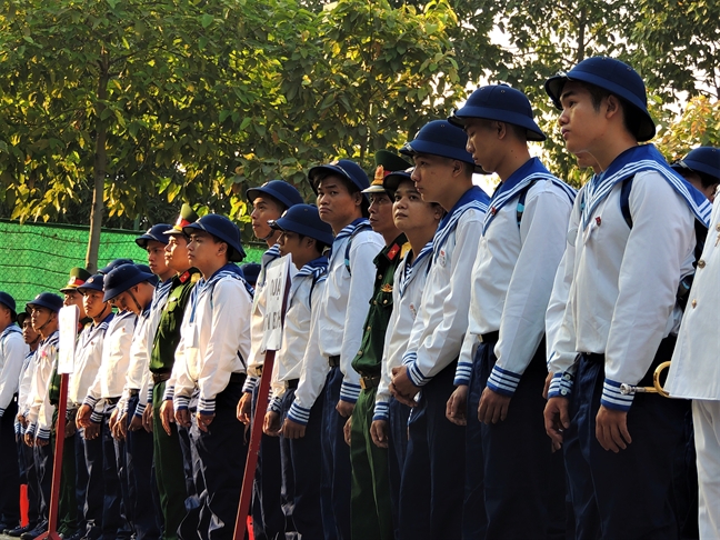 Bi thu Thanh uy TP.HCM Nguyen Thien Nhan: 'Thanh nien di bo doi la tu hao nhat'