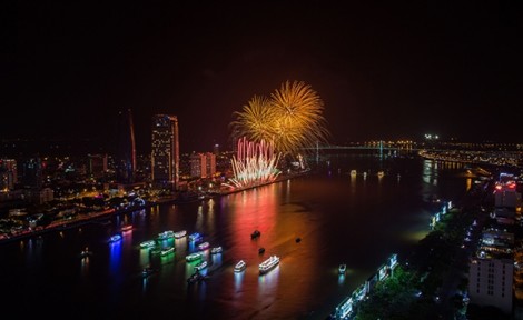 Lễ hội pháo hoa Đà Nẵng 2018 mang tên 'Huyền thoại những cây cầu'