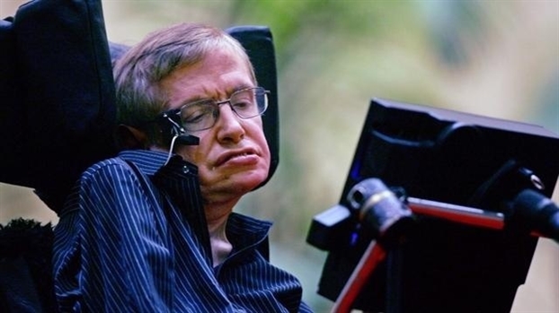 Giao su Stephen Hawking - 'Ong hoang vat ly' qua doi o tuoi 76