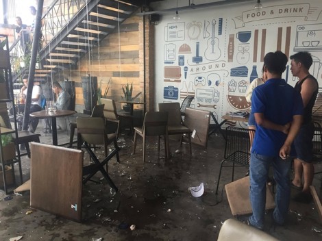 Vụ hai nhóm thanh niên hỗn chiến kinh hoàng trong quán cà phê: Do tranh giành địa bàn san lấp mặt bằng