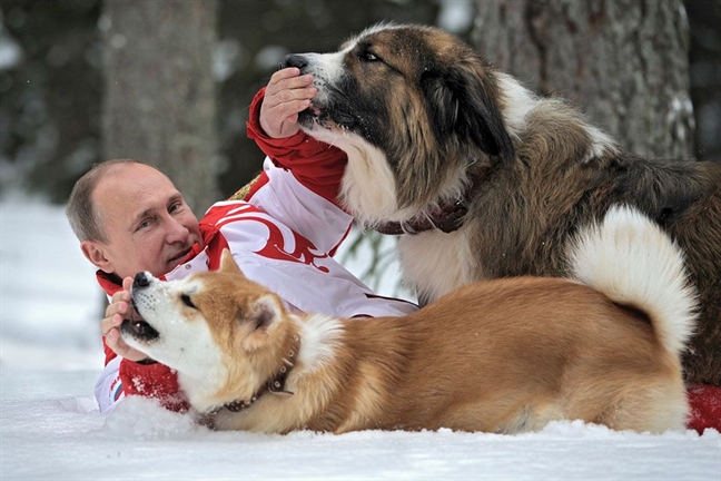 Vladimir Putin: Ngon lua cam hung cho the he tre nuoc Nga