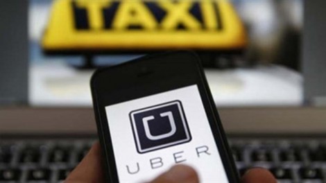 Sẽ gắn biển 'Taxi điện tử' cho xe Uber, Grab?