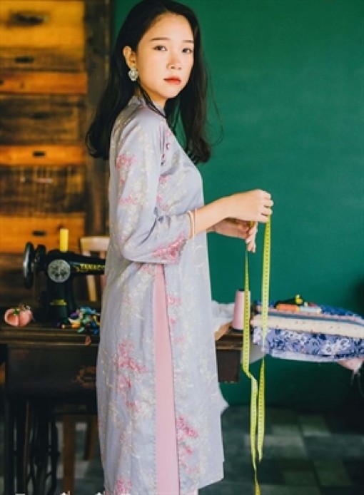 Áo dài mini không chỉ là hình ảnh muôn năm cũ