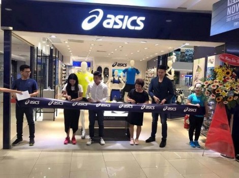 Hãng thời trang thể thao danh tiếng ASICS đã có mặt tại TP.HCM