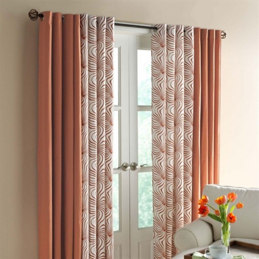 Mẹ chồng vô lý