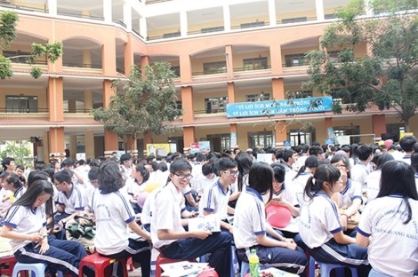 Vụ giáo viên Trường THPT Trần Quang Khải kiện nhà trường về thu - chi tài chính: Sở GD-ĐT vào cuộc cũng không xong