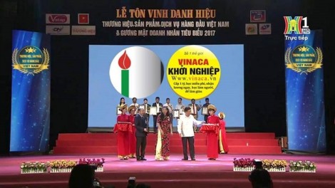 Giải thưởng 'tôn vinh' hay để cho đồng tiền thao túng?