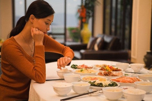 Chồng thích ăn cơm nhà: hạnh phúc hay bất hạnh?