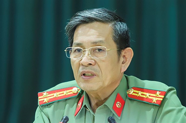 Giam doc Cong an Da Nang giai trinh ve biet thu nghi Vu 'nhom' tang