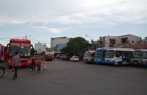 Nguoi Sai Gon thanh thoi di nghi le, Ha Noi un tac nghiem trong tren nhieu tuyen duong