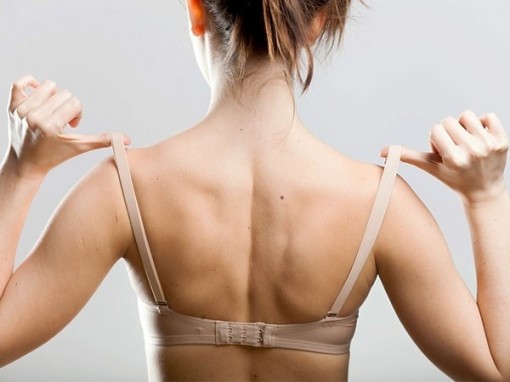 Cách chọn áo ngực giúp thoải mái ngày hè oi bức