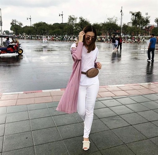 Tiểu thư nhà tỷ phú Thái Lan xinh đẹp, ăn diện cực sang chảnh