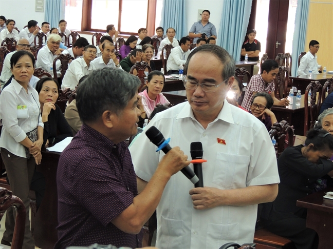 Bi thu Thanh uy Nguyen Thien Nhan: Ra soat cac dieu kien sinh song cua nguoi dan o khu tai dinh cu