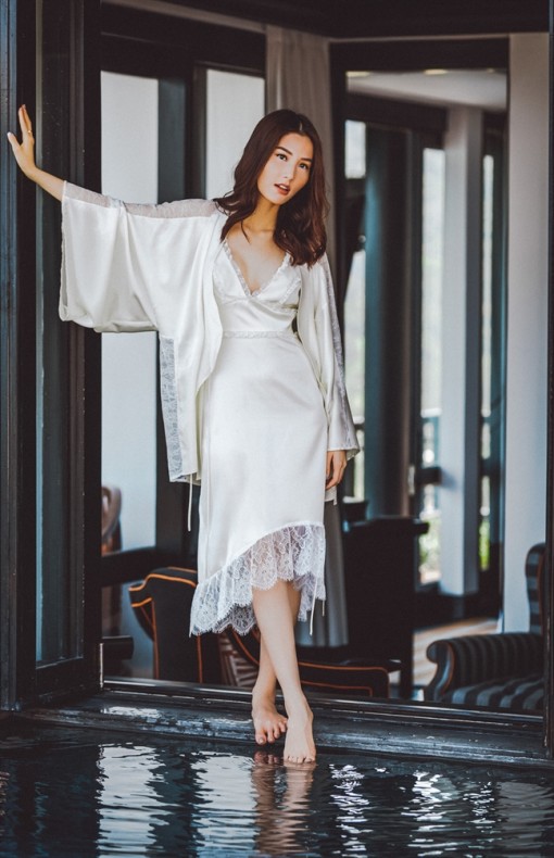 Bí quyết chọn đầm ngủ mùa hè đẹp của Diễm My 9X