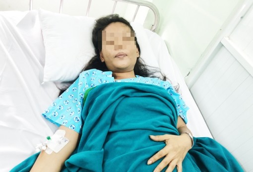 Mất kinh nguyệt 5 tháng, một phụ nữ vẫn không tin mình 'dính' bầu