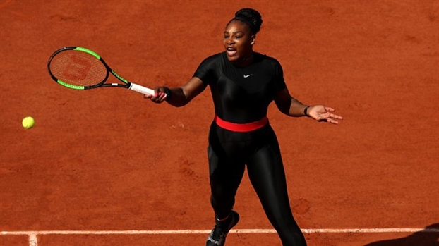 Serena Williams: Nu sieu nhan tren san quan vot