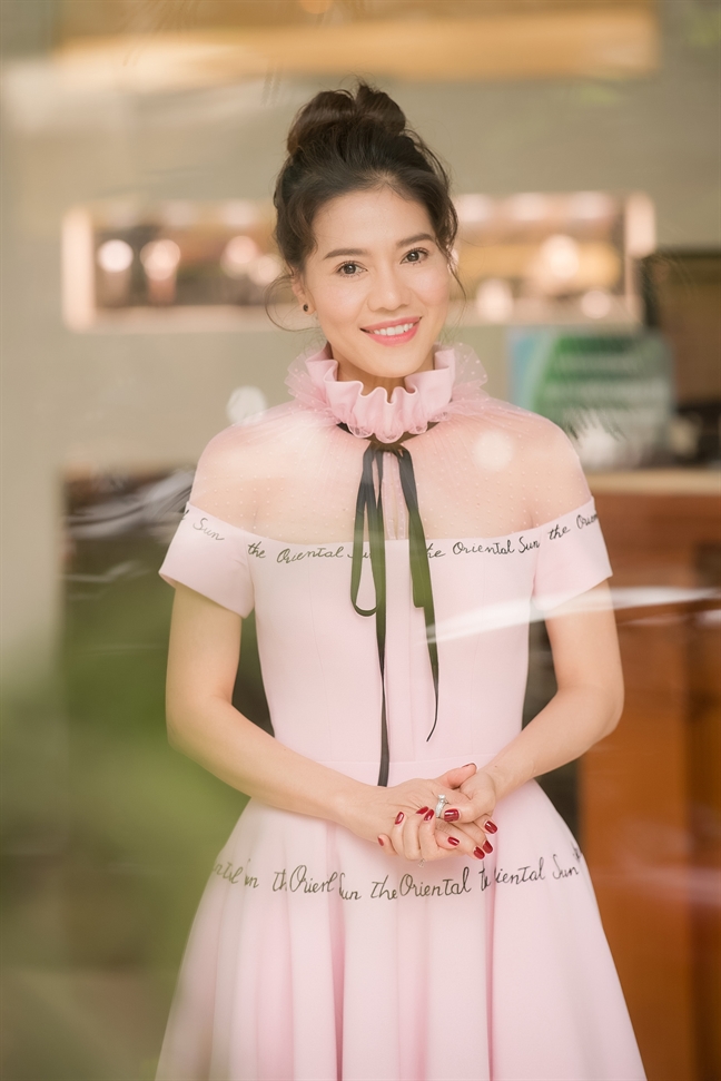 BTC Hoa hau Viet Nam 2018: ‘Dung ao dai de thay the bikini la bat hop ly’