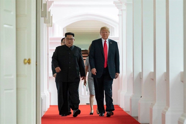 Man trinh dien phuc tap ve quyen luc, lich su va xung dot van hoa cua Donald Trump va Kim Jong Un