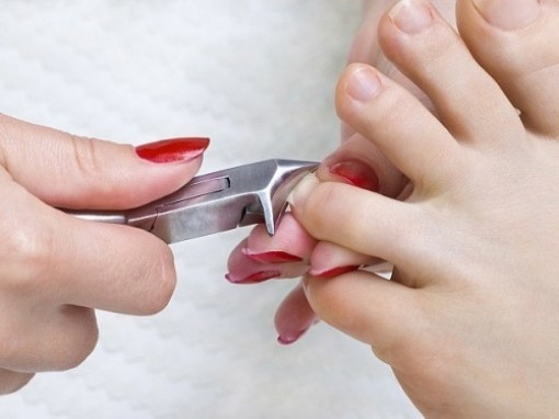 13 bí quyết chăm sóc đôi bàn chân đẹp hoàn hảo