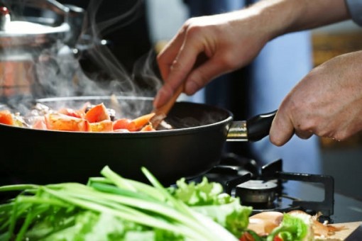 5 bí quyết giúp bạn không bị tăng cân khi đi du lịch hè