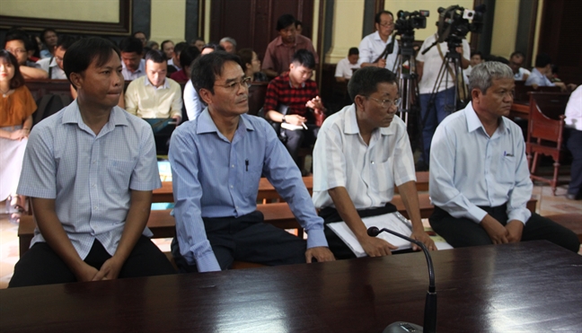 Nguyen pho thong doc NHNN Dang Thanh Binh do trach nhiem cho To giam sat