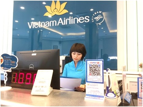 Tu thang 7, khach co the thanh toan ve Vietnam Airlines bang QR Code