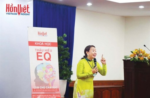 Mất ngủ, chán ăn, không tập trung, dễ khóc, dễ cáu giận... cần đi khám tâm lý