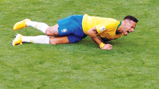 Neymar: Nguoi hung co thoi quen an va