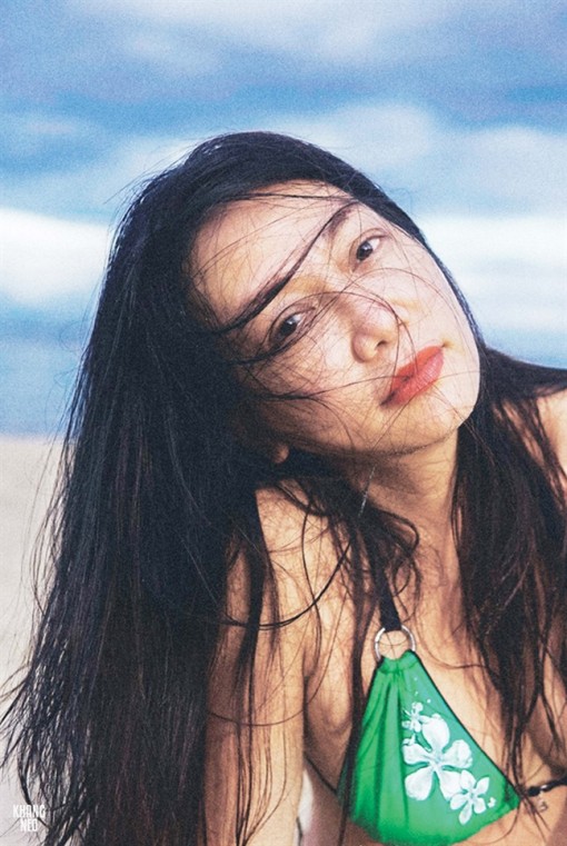 Diễn viên Kim Khánh: Đã yêu là phải mộng mơ, lãng mạn