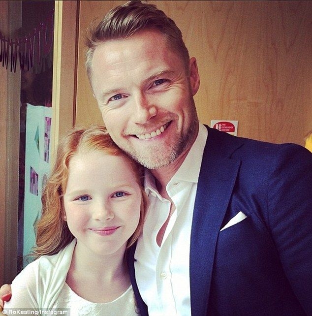 Ronan Keating: Hanh phuc tu chuyen la 'banh duc co xuong'