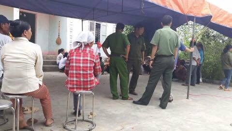 Chong co bieu hien benh than kinh ruot chem vo tu vong o Hoa Binh