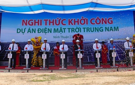 Gần 5.000 tỷ xây nhà máy điện mặt trời lớn nhất Việt Nam