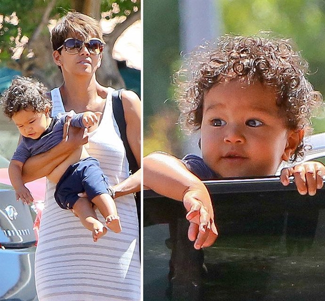 Lan ‘khoe’ con hiem hoi cua ‘mieu nu’ Halle Berry