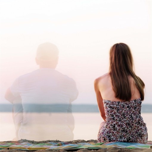 Làm sao thức tỉnh ông chồng mê gái?