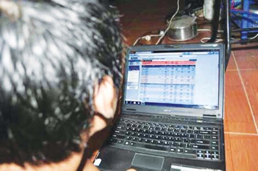 Phụ nữ cá độ bóng đá có gì khác?