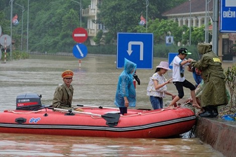 32 người chết và mất tích, 17 người bị thương do mưa lũ